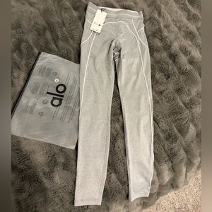 ALO Yoga Women's leggings